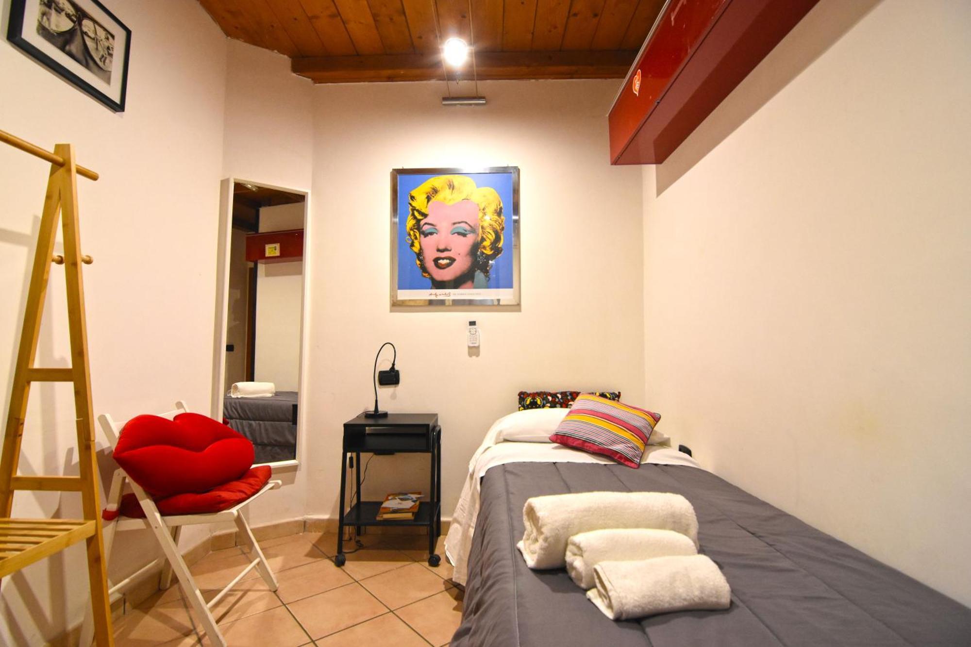 Naplessence Guest House Bagian luar foto