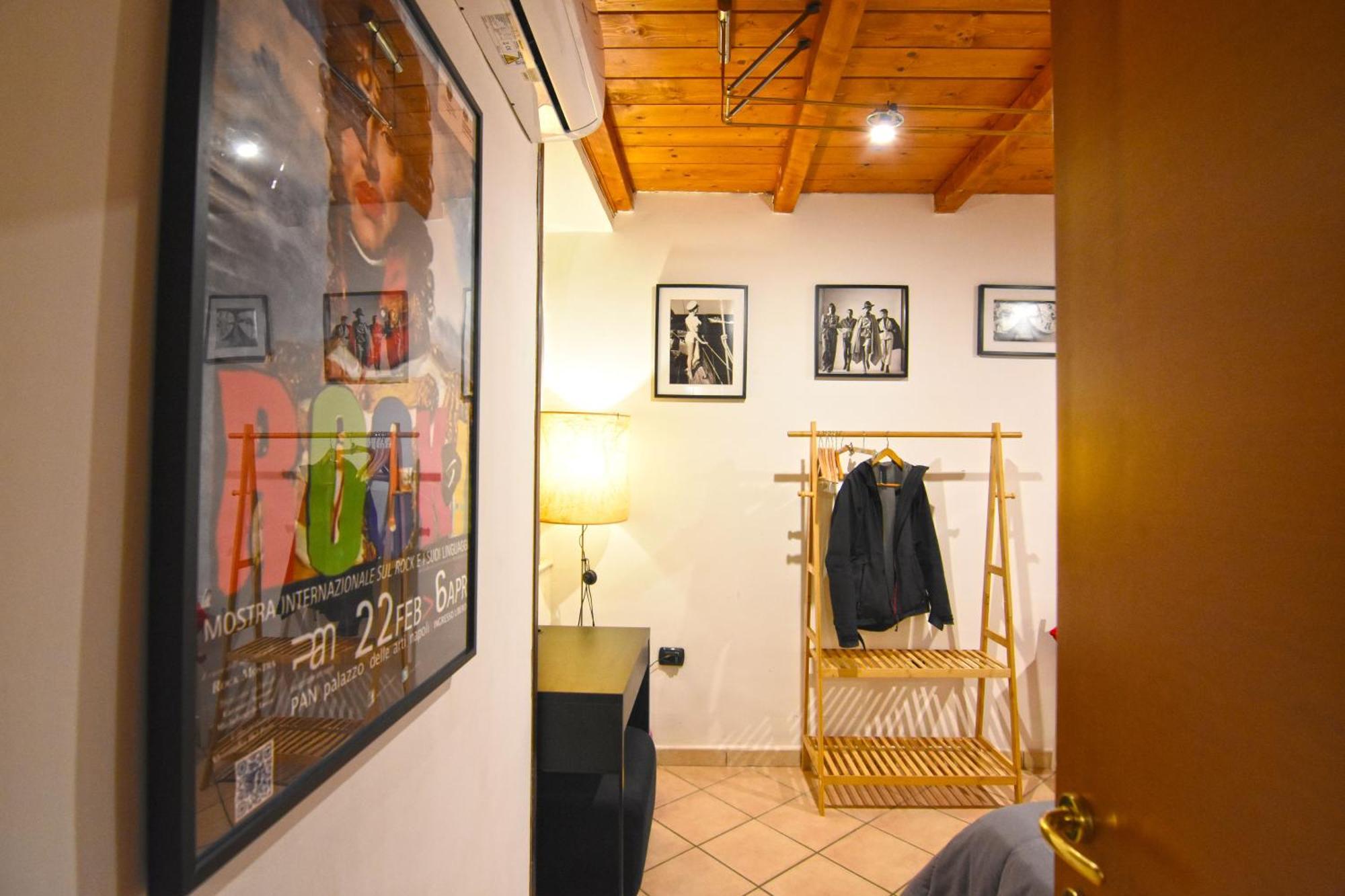 Naplessence Guest House Bagian luar foto